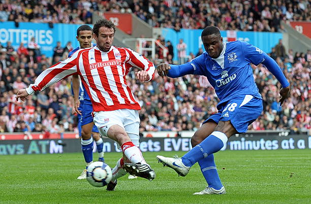 特狮事件揭 特狮事件揭