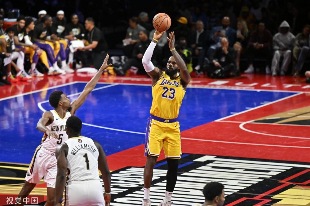 郑钦文展现 郑钦文展现