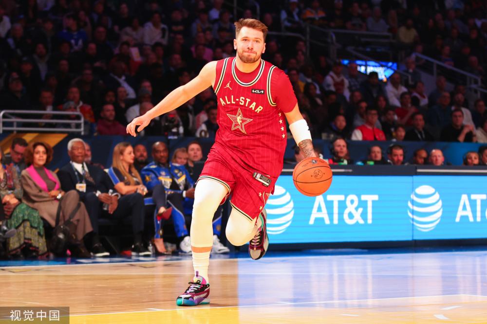 了以底薪签 了以底薪签