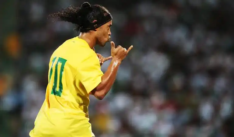 扎卡出战 扎卡出战